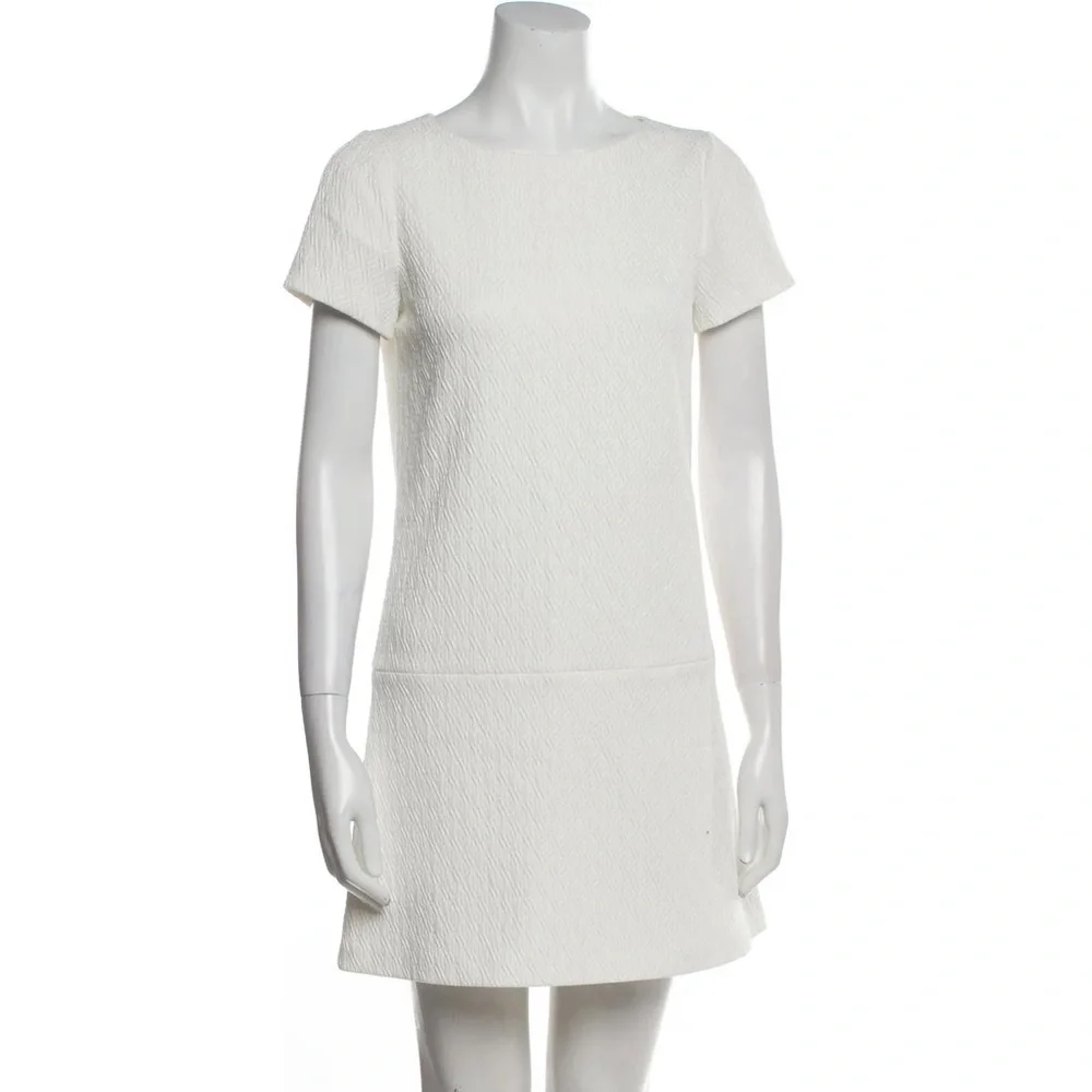 Alice + Olivia Dropped Waist Mini Dress with Jacquard Print Size 0 - Picture 7 of 7